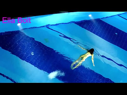 ❤️ Ich kann nicht aufhören zuzusehen, junge Blondine beim Nacktschwimmen im Pool des ELLA BOLT Resorts erwischt ❤❌ Quality porn bei de.credit-assorti.ru