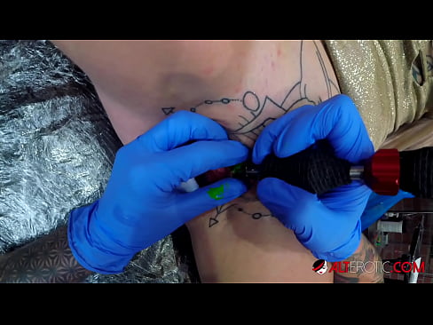 ❤️ Extrem tätowierte Hottie Sully Savage hat ein Tattoo auf ihrer Klitoris ❤❌ Quality porn bei de.credit-assorti.ru